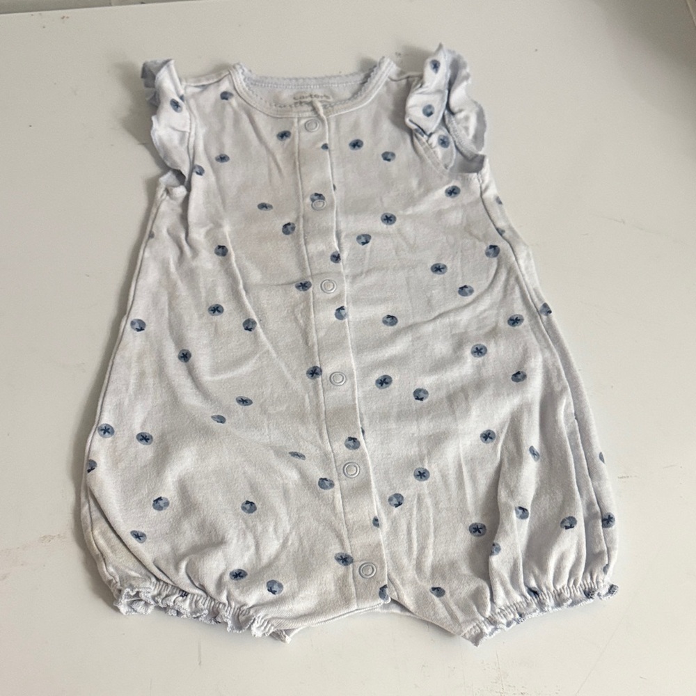Adorable Baby Rompers Set - Picture 2 of 6